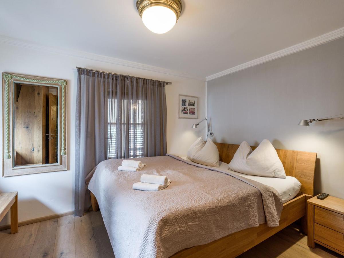 Apartment Trendguide By Alpine Host Helpers *