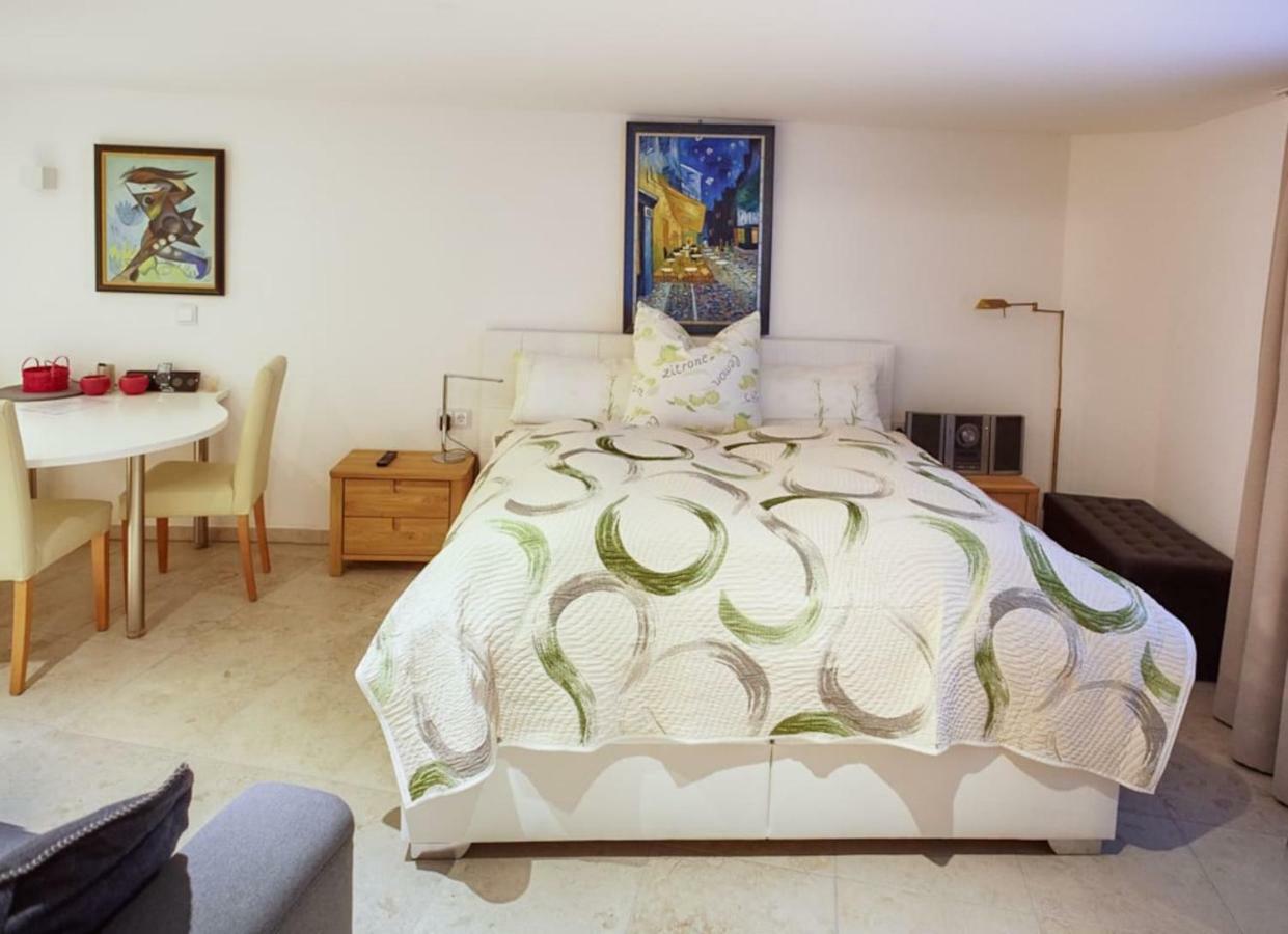 Trendguide By Alpine Host Helpers Apartment